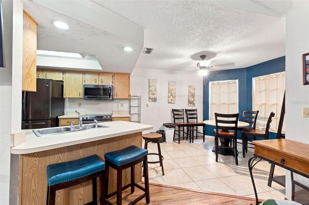 En Venta: $240,000 (2 camas, 2 baños, 1542 Pies cuadrados)