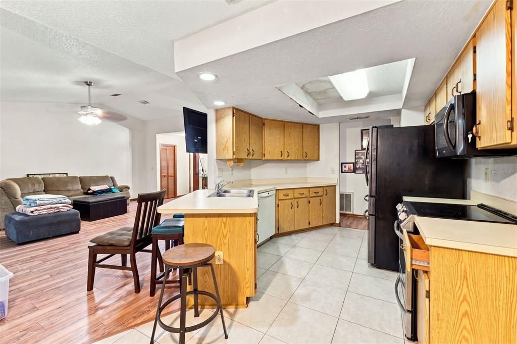 En Venta: $240,000 (2 camas, 2 baños, 1542 Pies cuadrados)