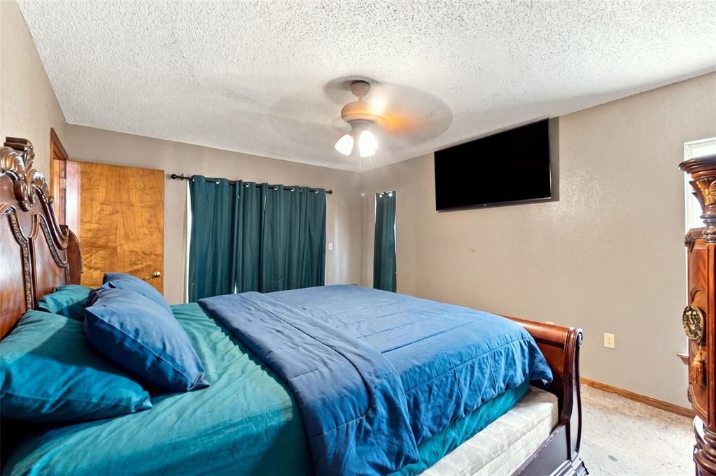 En Venta: $240,000 (2 camas, 2 baños, 1542 Pies cuadrados)