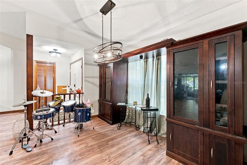 En Venta: $240,000 (2 camas, 2 baños, 1542 Pies cuadrados)