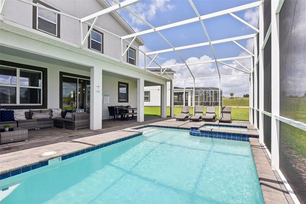 En Venta: $724,990 (7 camas, 6 baños, 3850 Pies cuadrados)