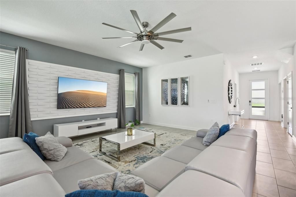 En Venta: $724,990 (7 camas, 6 baños, 3850 Pies cuadrados)
