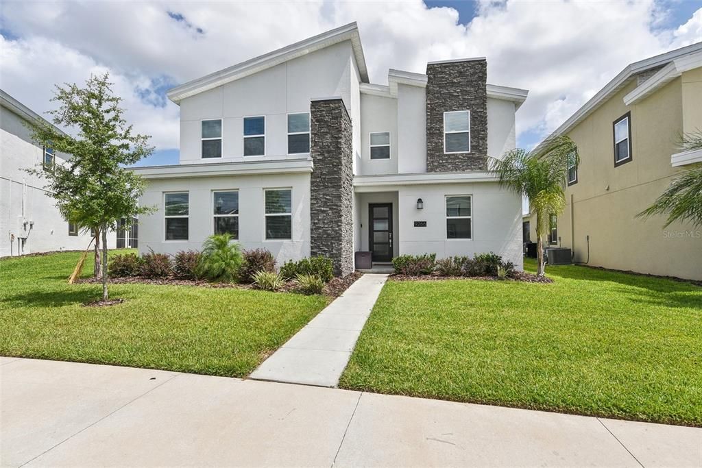 En Venta: $724,990 (7 camas, 6 baños, 3850 Pies cuadrados)