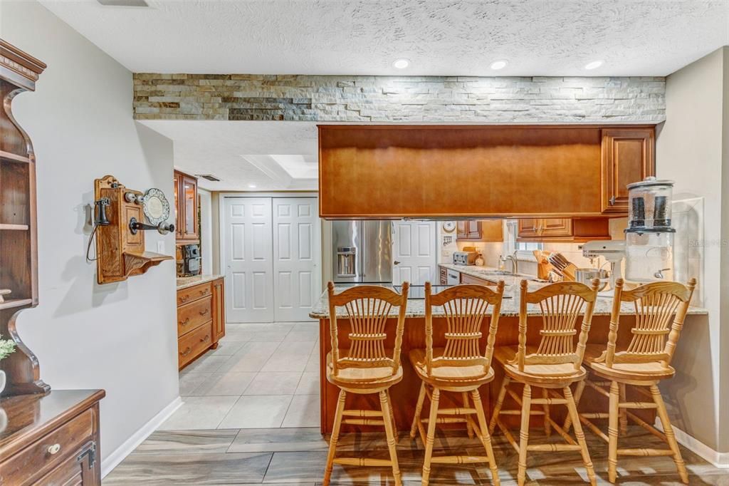 En Venta: $395,000 (3 camas, 2 baños, 1854 Pies cuadrados)