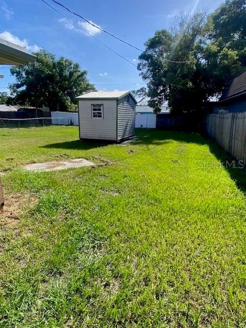En Venta: $224,900 (4 camas, 1 baños, 986 Pies cuadrados)