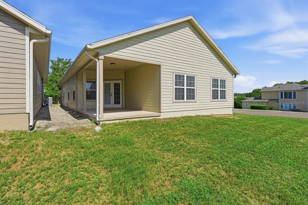 For Rent: $2,000 (3 beds, 2 baths, 1507 Square Feet)