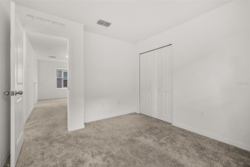 For Sale: $309,900 (4 beds, 2 baths, 1933 Square Feet)