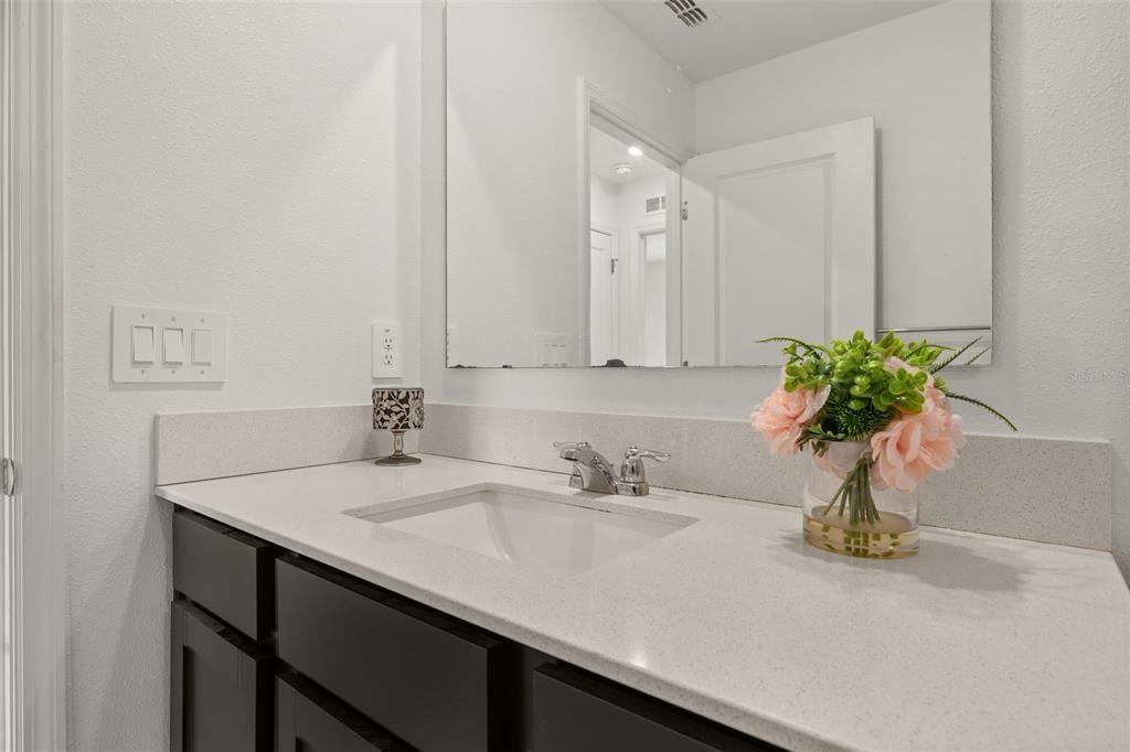 For Sale: $309,900 (4 beds, 2 baths, 1933 Square Feet)