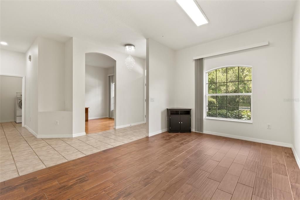 En Venta: $470,000 (3 camas, 2 baños, 2123 Pies cuadrados)