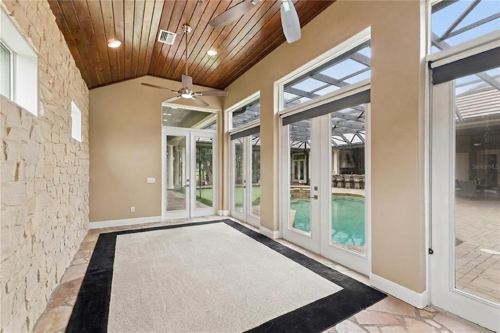 For Sale: $2,500,000 (5 beds, 6 baths, 5629 Square Feet)