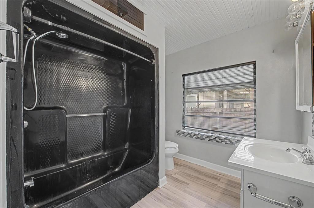 На продажу: $375,000 (3 спален, 2 ванн, 1496 Квадратных фут)