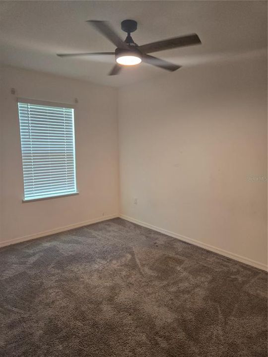 En Venta: $339,900 (4 camas, 2 baños, 1874 Pies cuadrados)