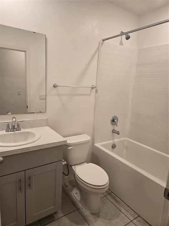 En Venta: $339,900 (4 camas, 2 baños, 1874 Pies cuadrados)