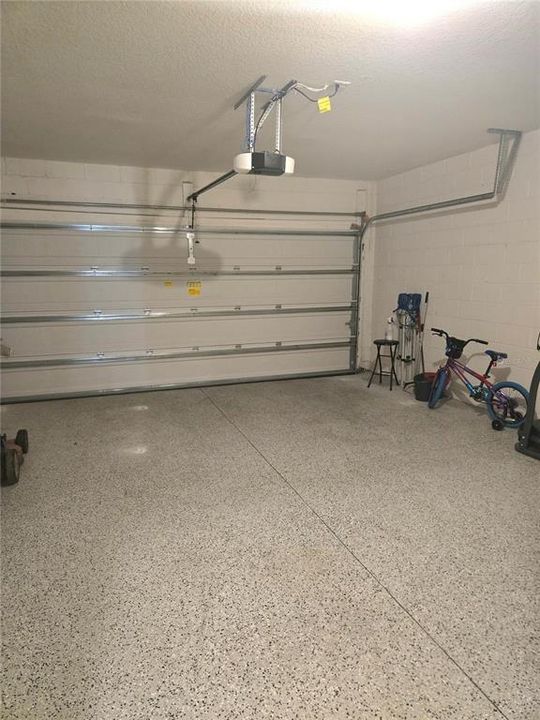 En Venta: $339,900 (4 camas, 2 baños, 1874 Pies cuadrados)