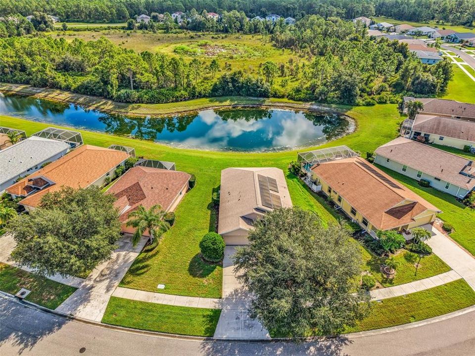 For Sale: $324,900 (3 beds, 2 baths, 1696 Square Feet)