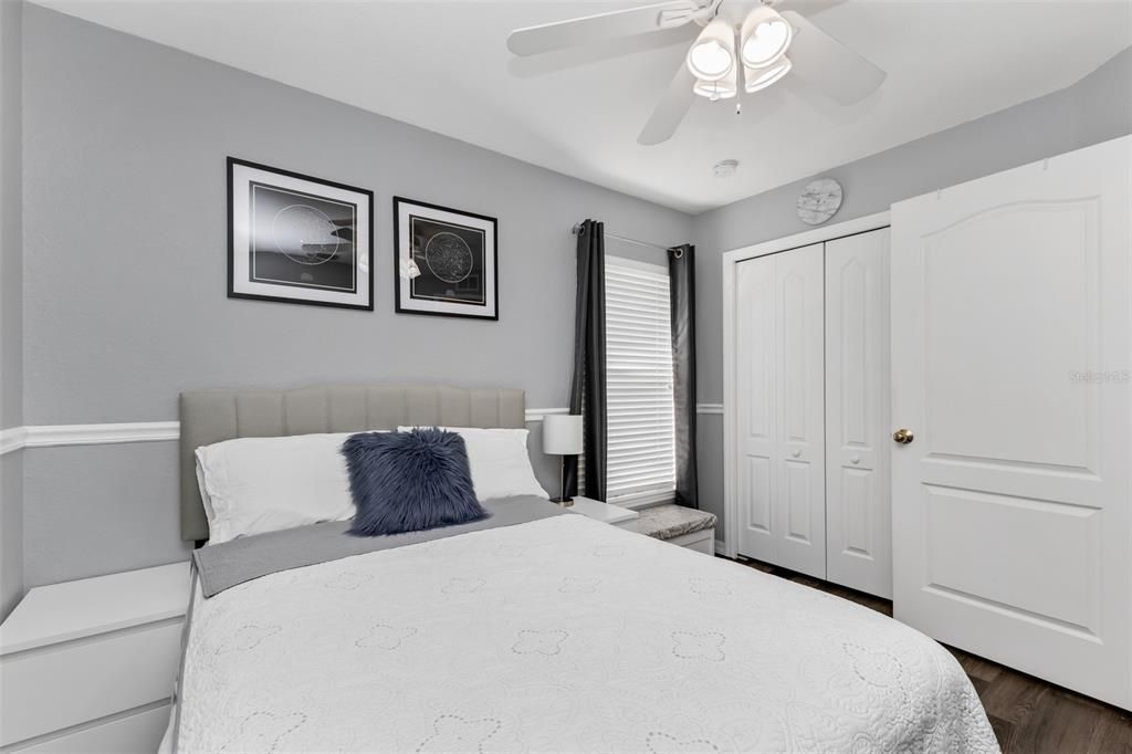 For Sale: $324,900 (3 beds, 2 baths, 1696 Square Feet)