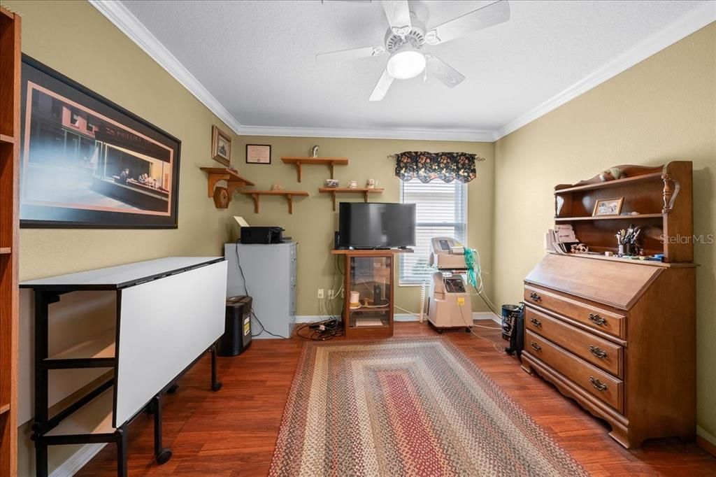 На продажу: $259,999 (2 спален, 2 ванн, 1579 Квадратных фут)