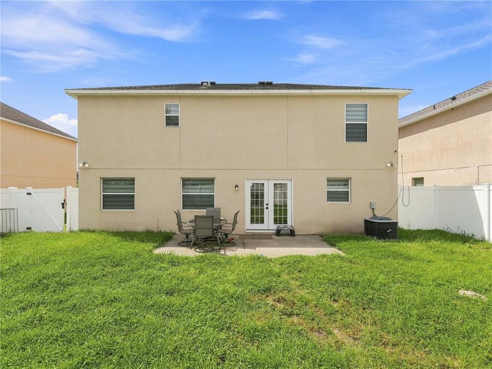 En Venta: $420,000 (3 camas, 2 baños, 2264 Pies cuadrados)