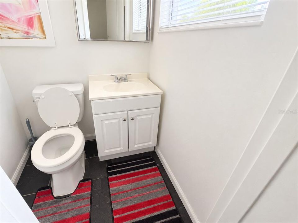 For Sale: $175,000 (3 beds, 1 baths, 1040 Square Feet)