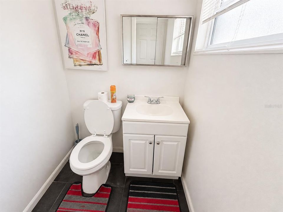 For Sale: $175,000 (3 beds, 1 baths, 1040 Square Feet)