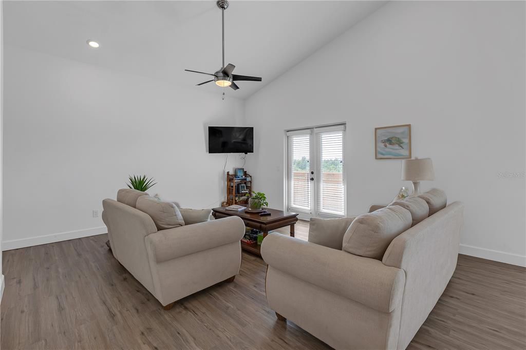 En Venta: $925,000 (4 camas, 0 baños, 3000 Pies cuadrados)