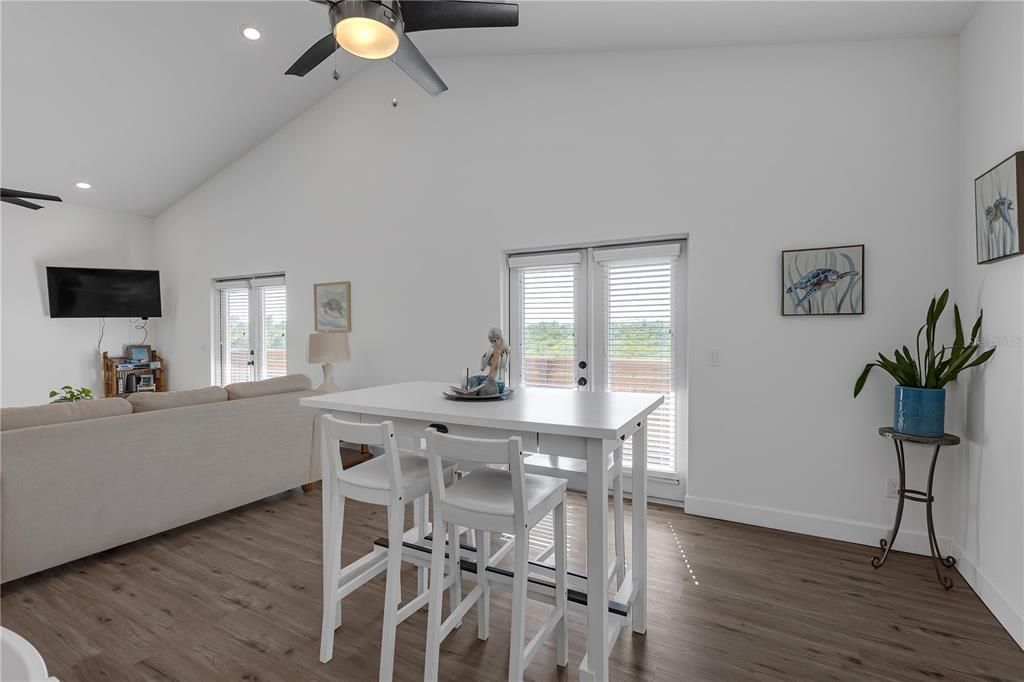 En Venta: $925,000 (4 camas, 0 baños, 3000 Pies cuadrados)