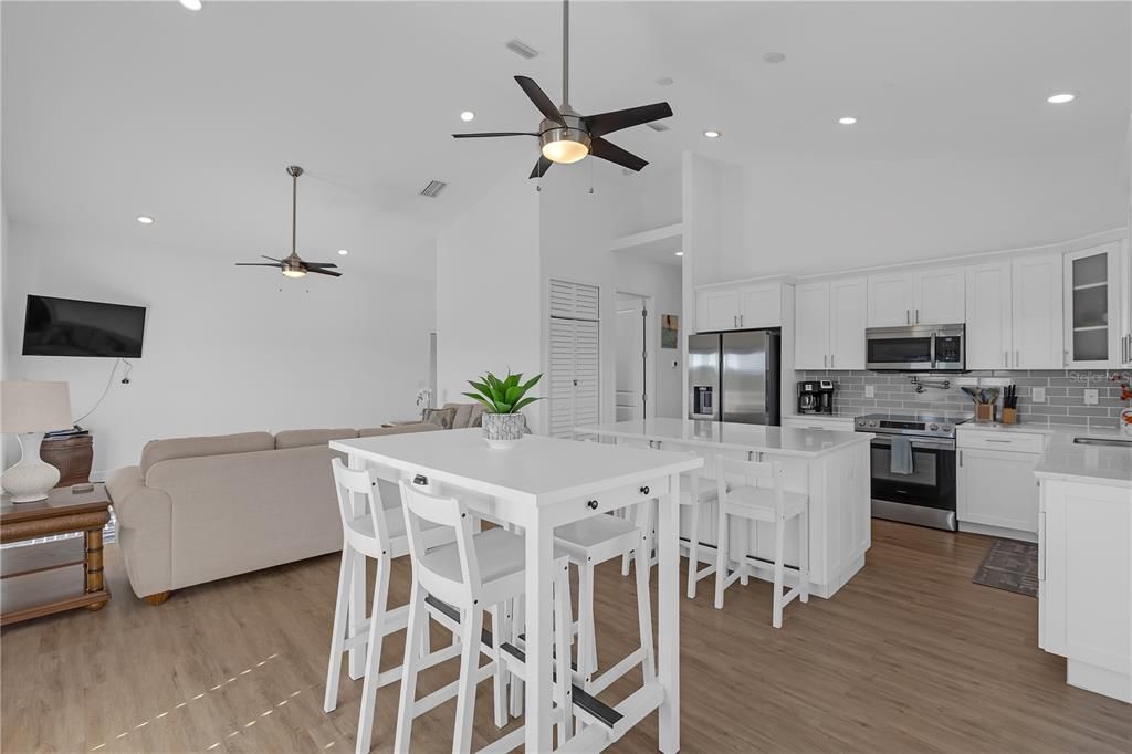 En Venta: $925,000 (4 camas, 0 baños, 3000 Pies cuadrados)