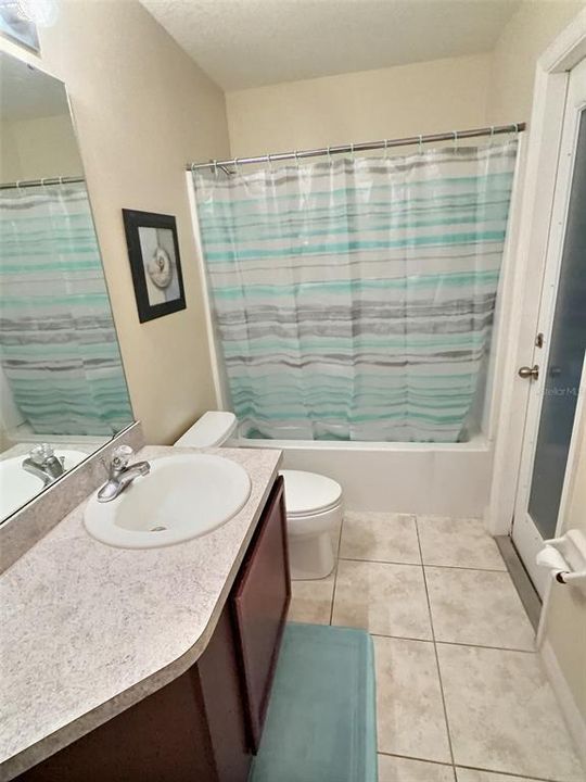 En Venta: $365,000 (5 camas, 3 baños, 1680 Pies cuadrados)