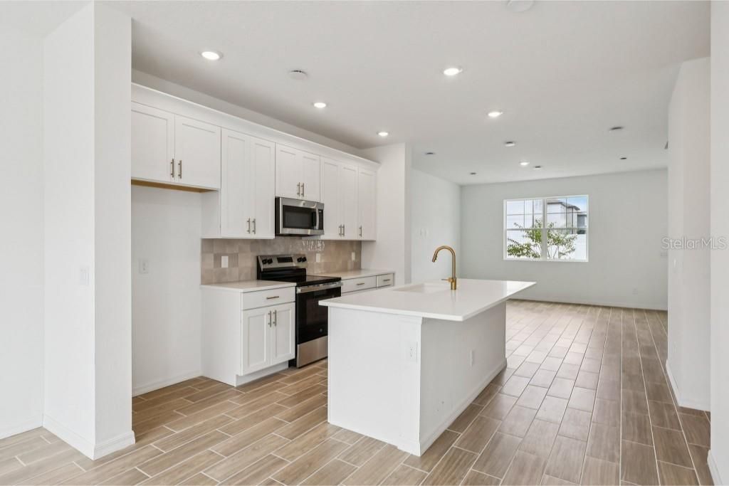 En Venta: $459,922 (3 camas, 2 baños, 1577 Pies cuadrados)