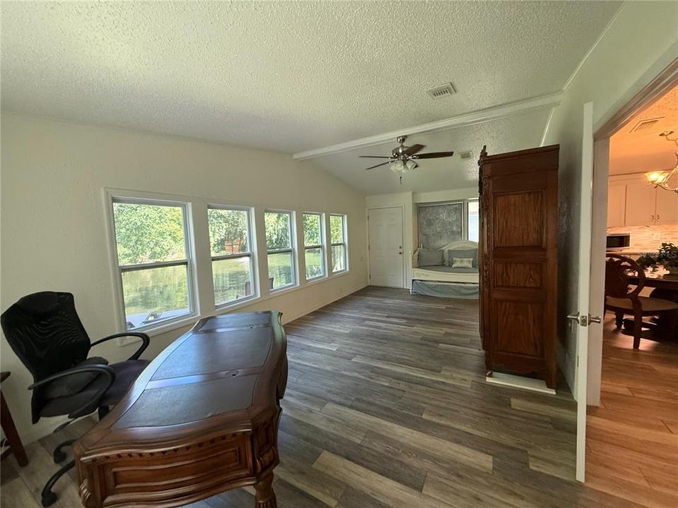 На продажу: $189,900 (2 спален, 2 ванн, 1508 Квадратных фут)