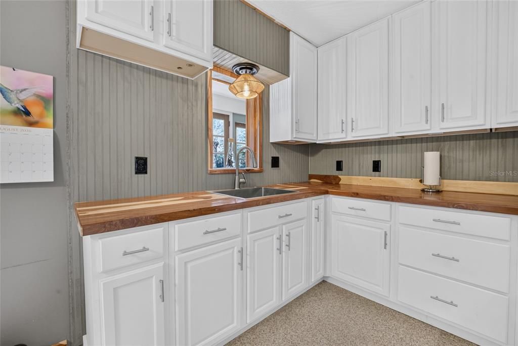 En Venta: $275,000 (3 camas, 1 baños, 1223 Pies cuadrados)