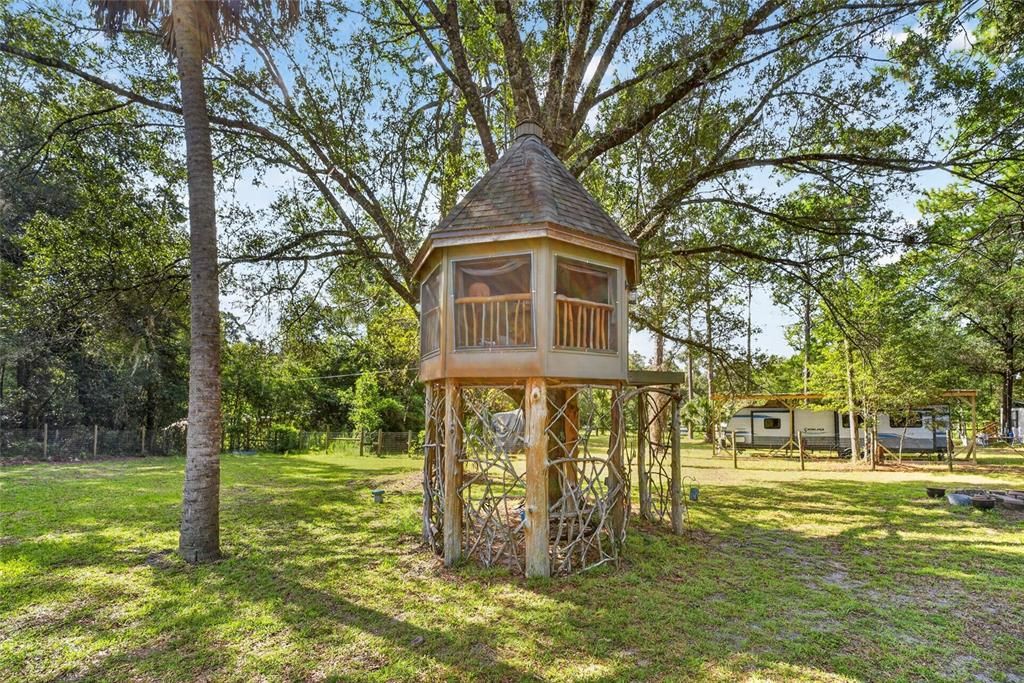 En Venta: $275,000 (3 camas, 1 baños, 1223 Pies cuadrados)