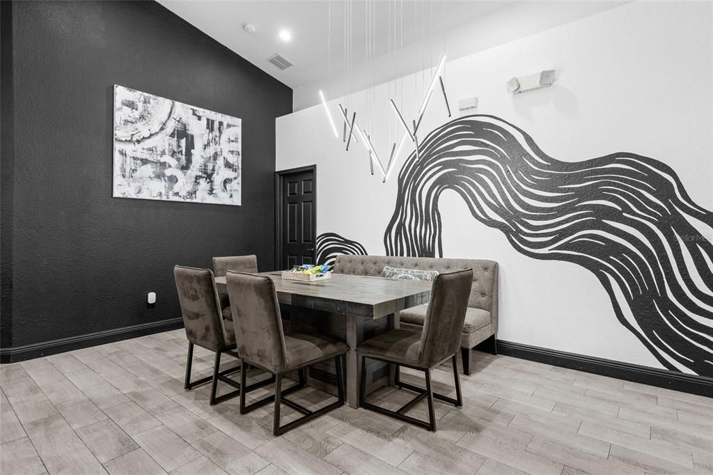 En Venta: $480,000 (4 camas, 2 baños, 1694 Pies cuadrados)