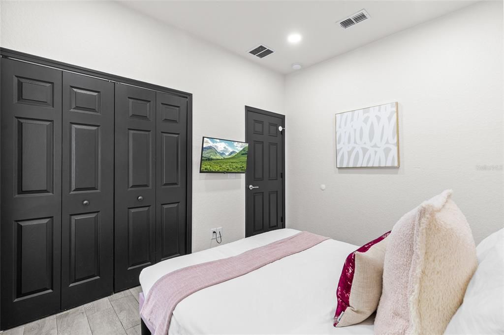 En Venta: $480,000 (4 camas, 2 baños, 1694 Pies cuadrados)