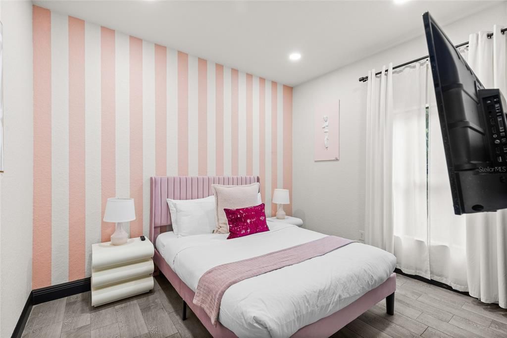 En Venta: $480,000 (4 camas, 2 baños, 1694 Pies cuadrados)