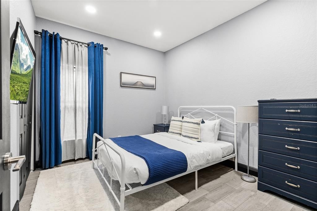 En Venta: $480,000 (4 camas, 2 baños, 1694 Pies cuadrados)