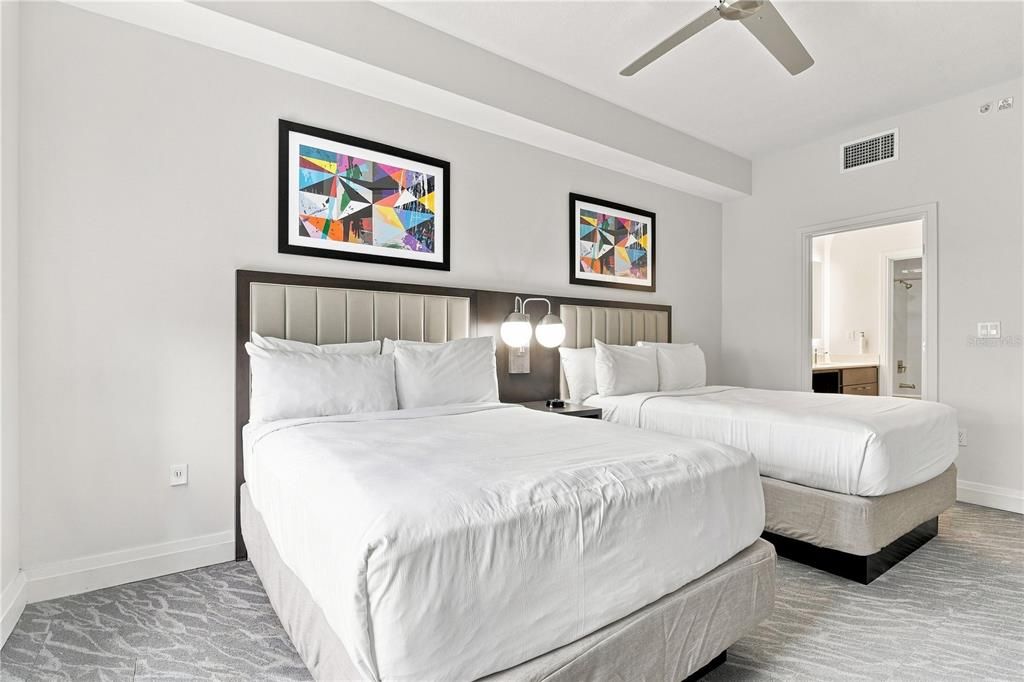 For Sale: $180,000 (2 beds, 2 baths, 1265 Square Feet)