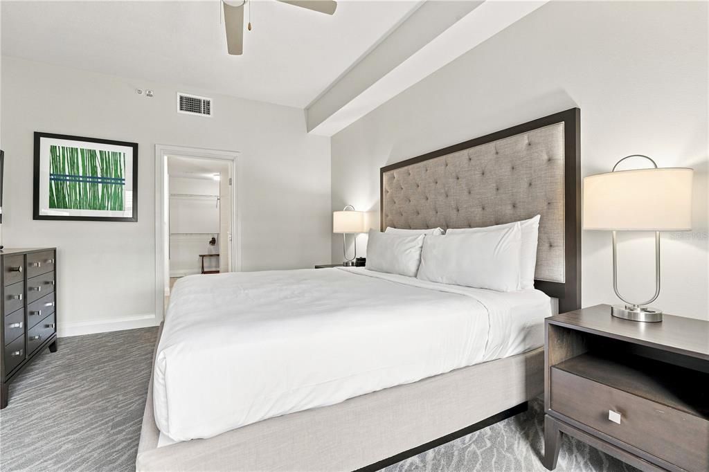 For Sale: $180,000 (2 beds, 2 baths, 1265 Square Feet)
