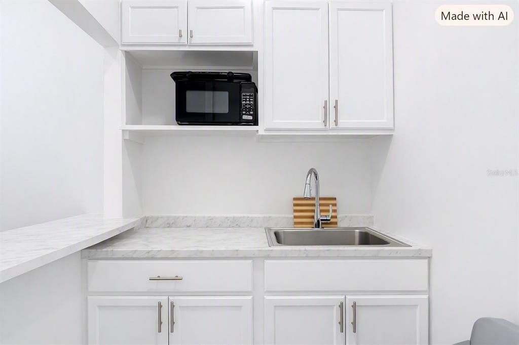 For Sale: $413,600 (4 beds, 2 baths, 1643 Square Feet)