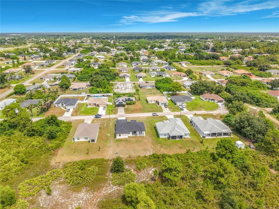 For Sale: $413,600 (4 beds, 2 baths, 1643 Square Feet)