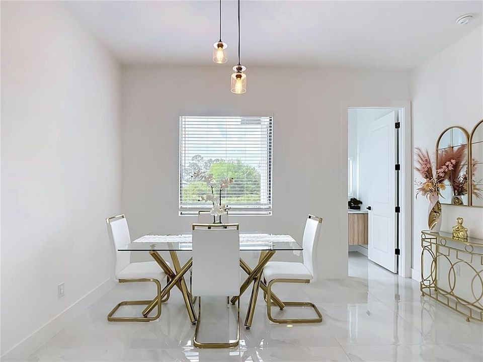 For Sale: $413,600 (4 beds, 2 baths, 1643 Square Feet)