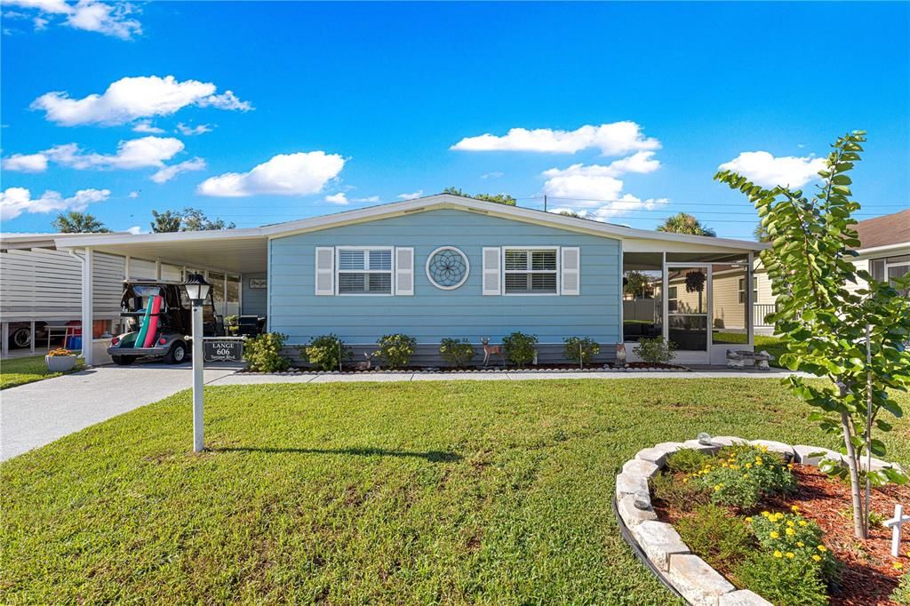 For Sale: $158,500 (2 beds, 1 baths, 768 Square Feet)