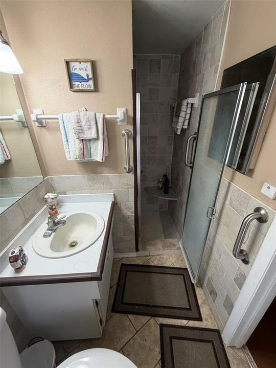 На продажу: $299,000 (2 спален, 2 ванн, 1386 Квадратных фут)
