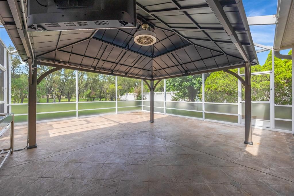 En Renta: $2,900 (4 camas, 3 baños, 2485 Pies cuadrados)