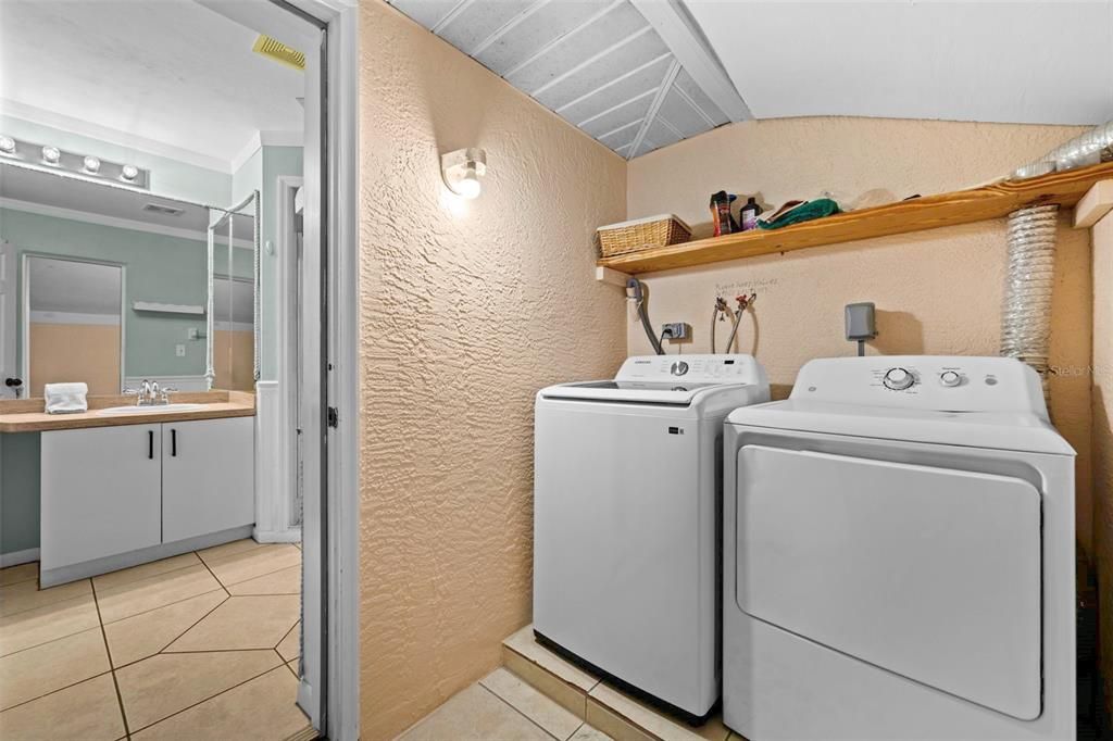 En Venta: $350,000 (3 camas, 2 baños, 1238 Pies cuadrados)