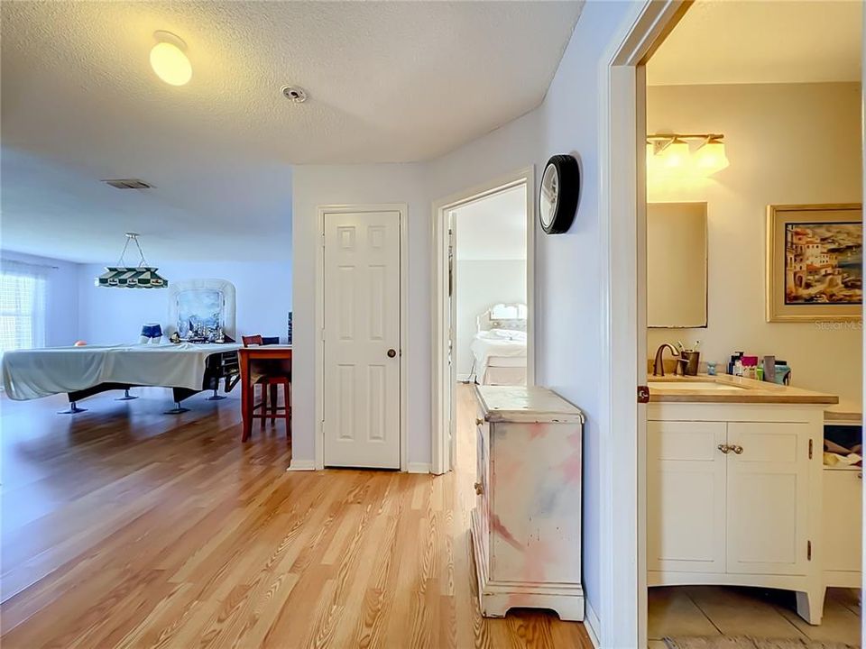For Sale: $490,000 (4 beds, 2 baths, 2747 Square Feet)