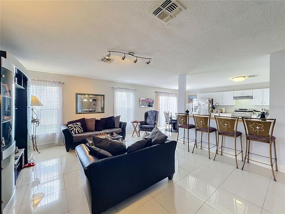 For Sale: $490,000 (4 beds, 2 baths, 2747 Square Feet)
