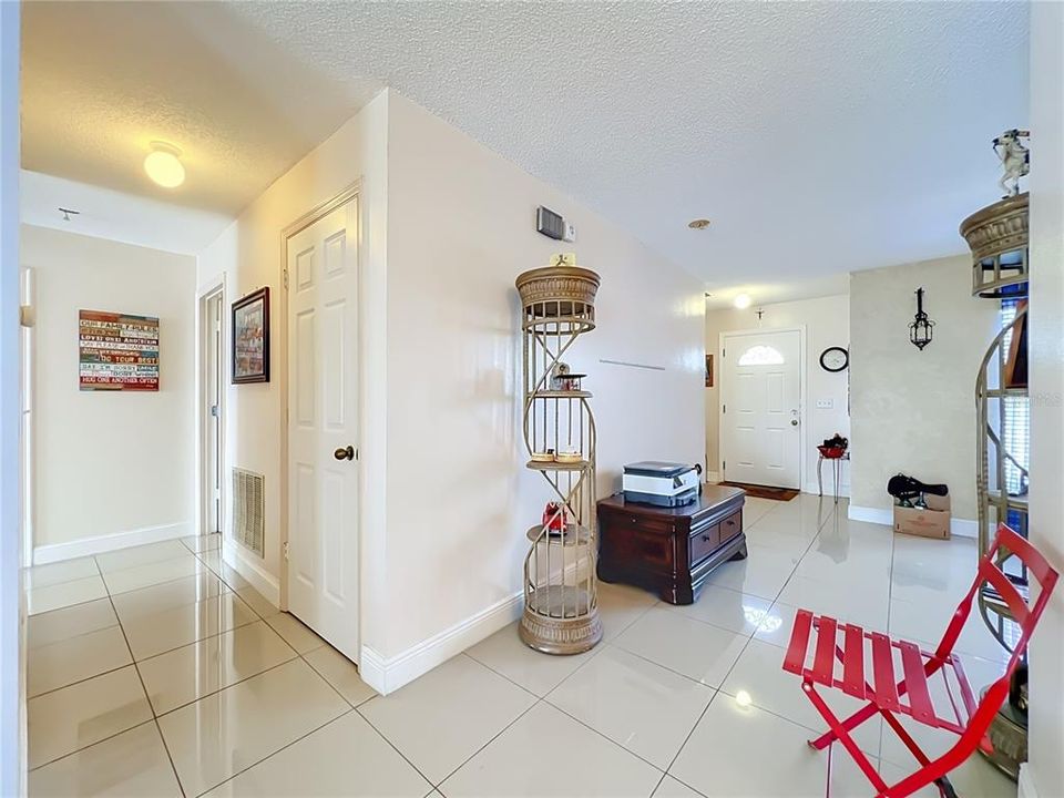 For Sale: $490,000 (4 beds, 2 baths, 2747 Square Feet)