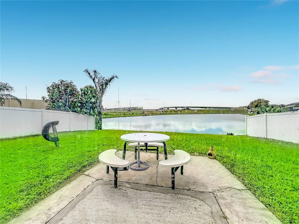 For Sale: $490,000 (4 beds, 2 baths, 2747 Square Feet)