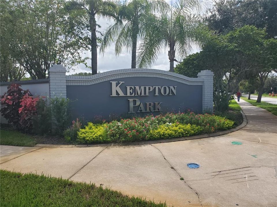 For Sale: $490,000 (4 beds, 2 baths, 2747 Square Feet)